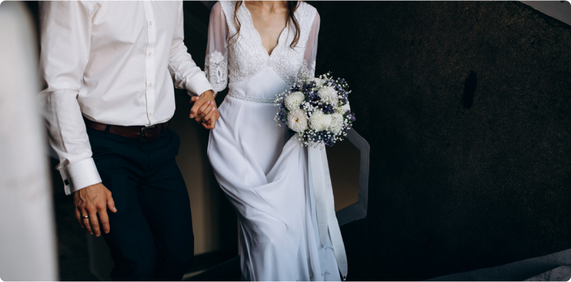 Photojournalistic Wedding Photography: Capturing Candid Moments